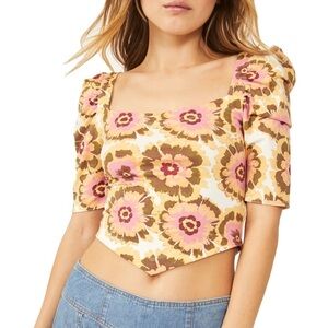 NWT Free People Women's Give Me More Crop Top.
Size Medium.